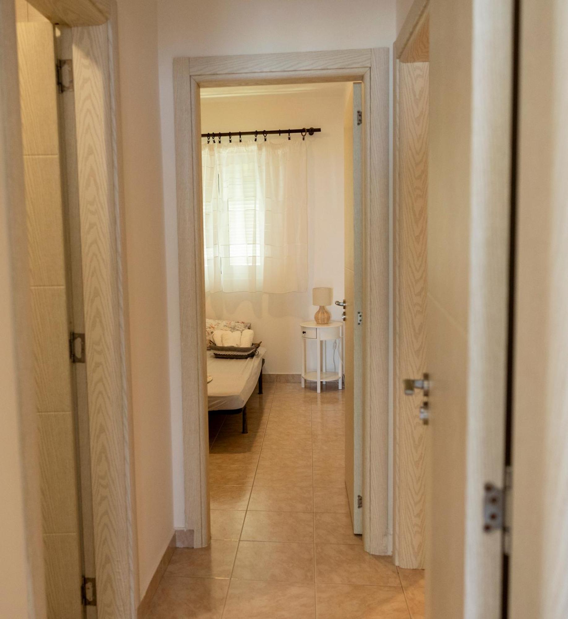 Three Palms Apartments Novakovic Petrovac Exterior photo