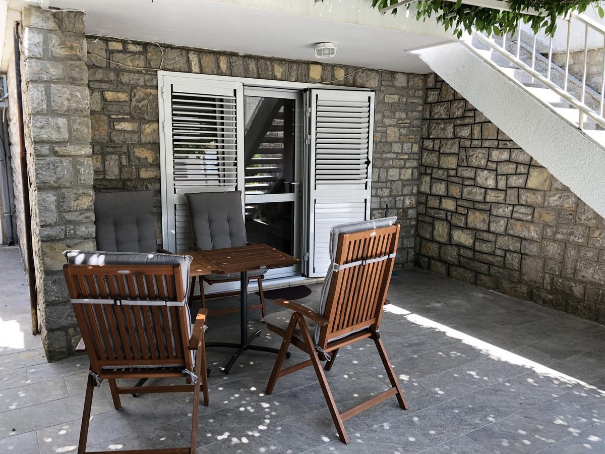 Three Palms Apartments Novakovic Petrovac Exterior photo